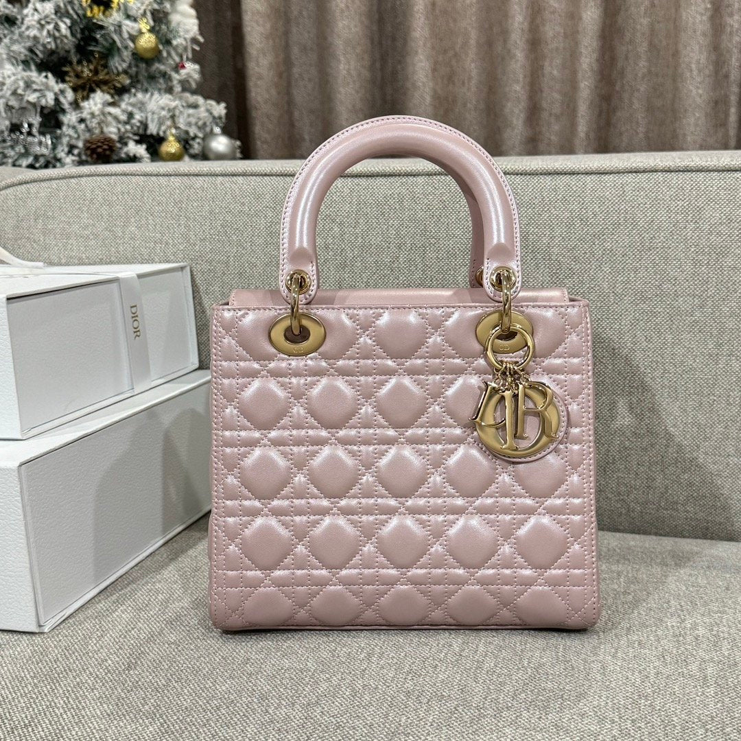 Lady Dior 24 İnci Tozu