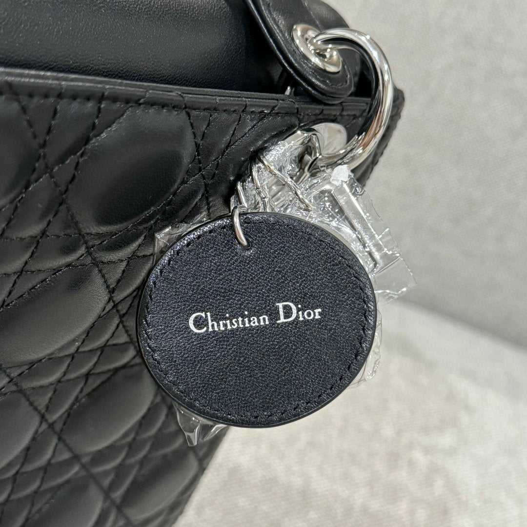 Lady Dior 24 Koyun Siyah Gümüş