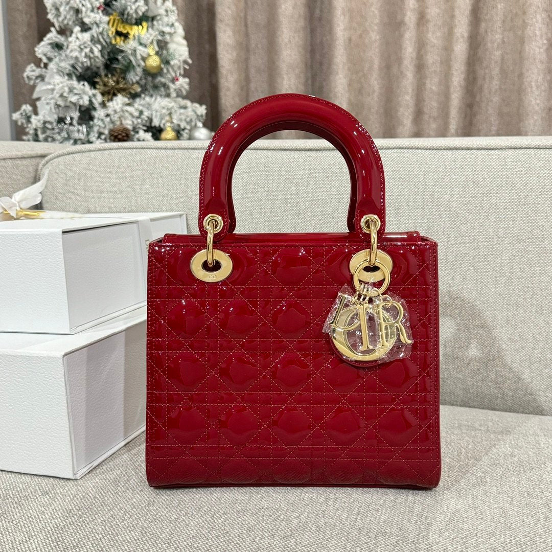 Dior Lady Orta Boy 24 Lak Şarap Kırmızısı