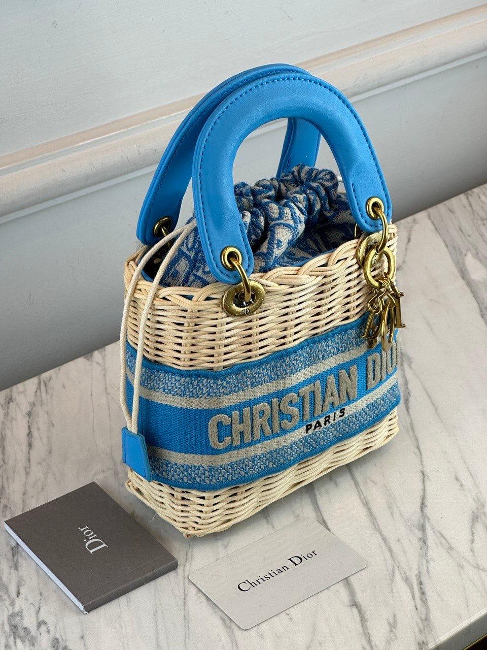 Christian Dior Mini Bayan Dior Çanta Doğal Hasır ve Bulut Mavisi Dior Eğik Jakar