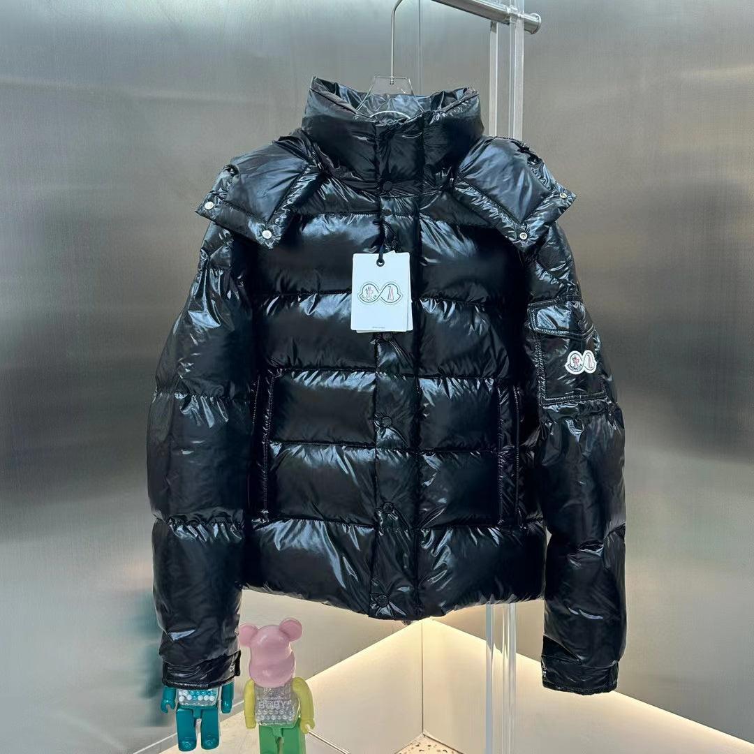 Moncler Puff Mont - Glimmer of Luxury