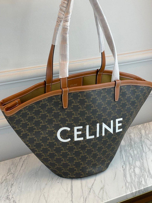 Celine Triomphe Canvas