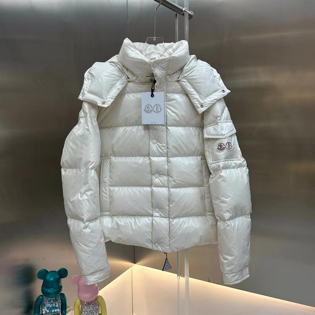 Moncler Puff Mont - Glimmer of Luxury