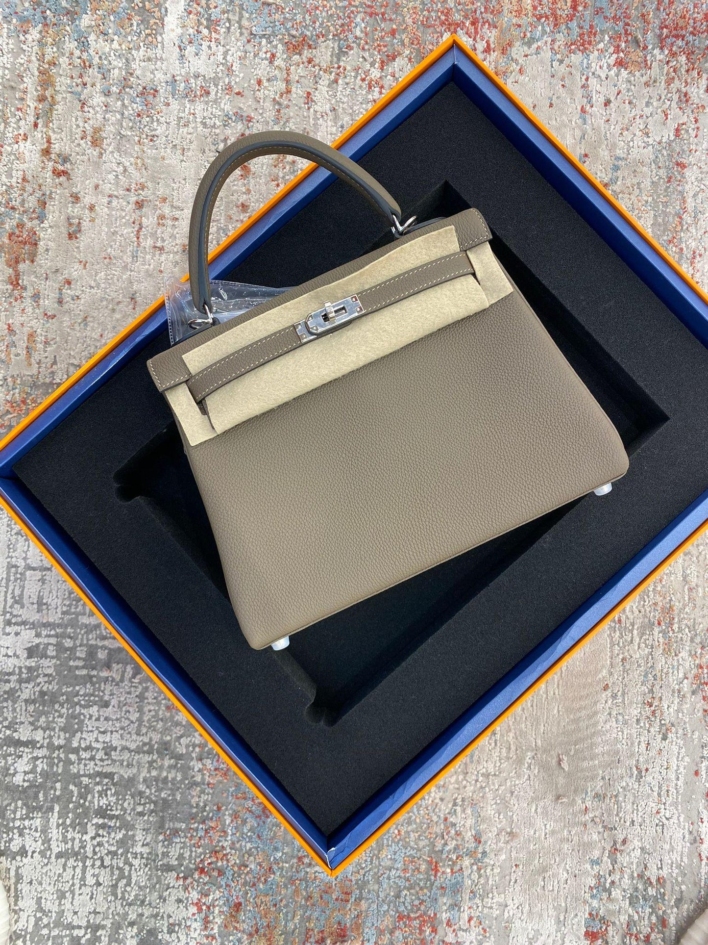 Hermes Kelly 25 Togo - Glimmer of Luxury