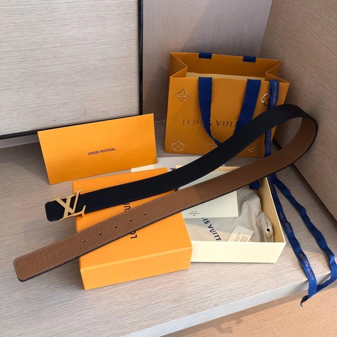 LV BAŞ HARFLERI TERS ÇEVRILEBILIR KEMER TAURILLON LOUIS VUITTON - Glimmer of Luxury