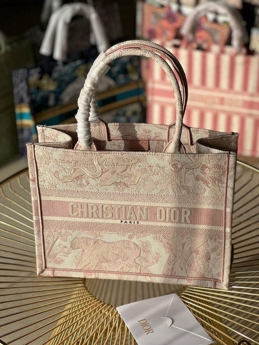 Christian Dior Book Tote Pudra Renk - Glimmer of Luxury