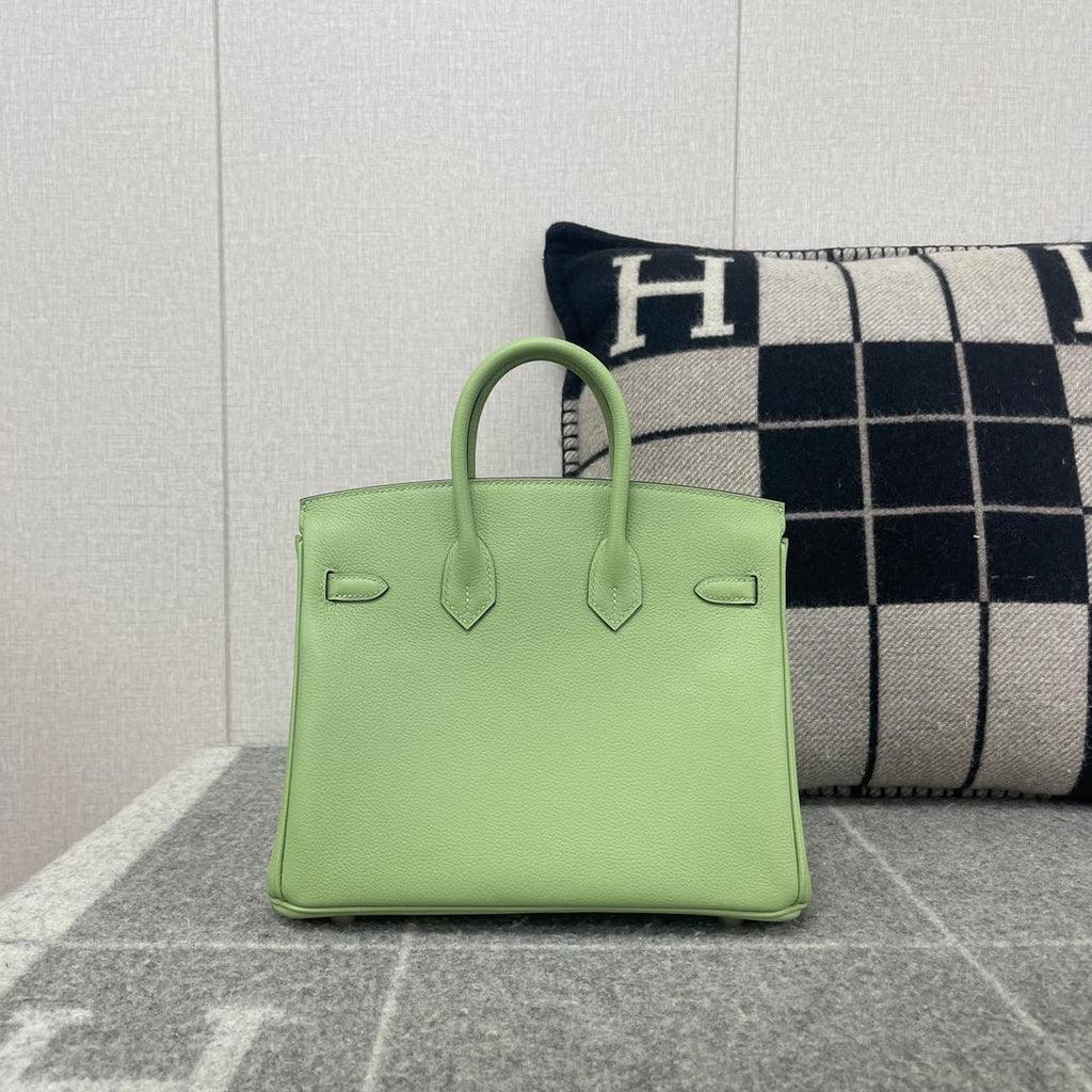 Hermès Birkin 25 Evercolor Deri Yeşil Kriket Altın Donanımlı (GHW)