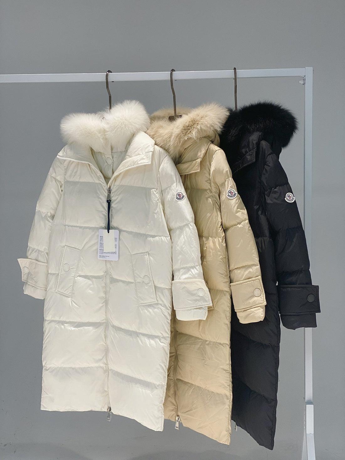 Moncler Kuş Tüyü Uzun Mont - Glimmer of Luxury