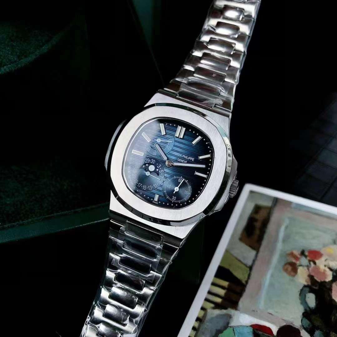 Patek Philippe Nautilus Saat