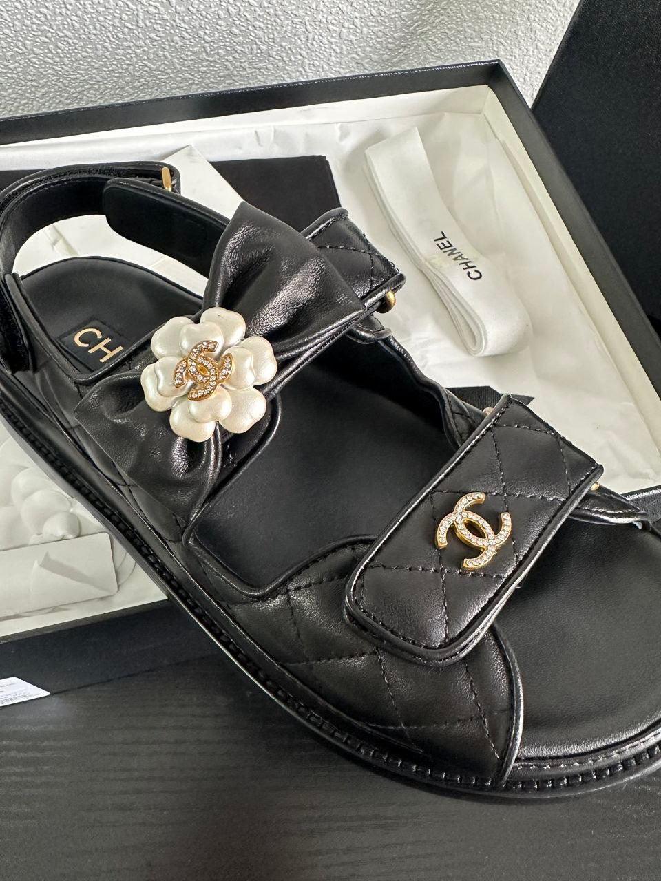 Chanel Günlük Stil Sokak Stili Sade Deri Parti Stili Sandalet - Glimmer of Luxury