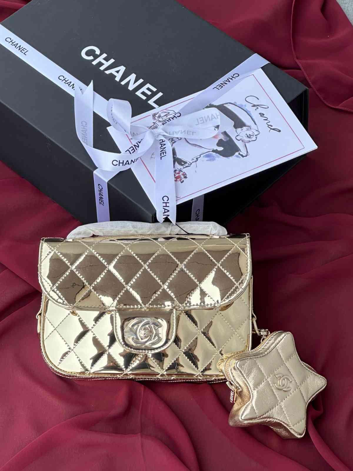 Ayna Metalik Dana Derisi Chanel Star Madeni Para Cüzdanı - Glimmer of Luxury