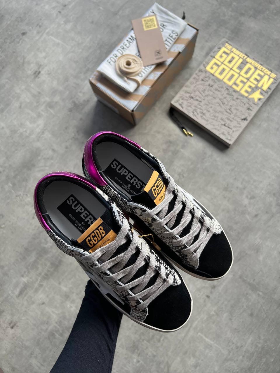 Golden Goose Sneaker - Glimmer of Luxury