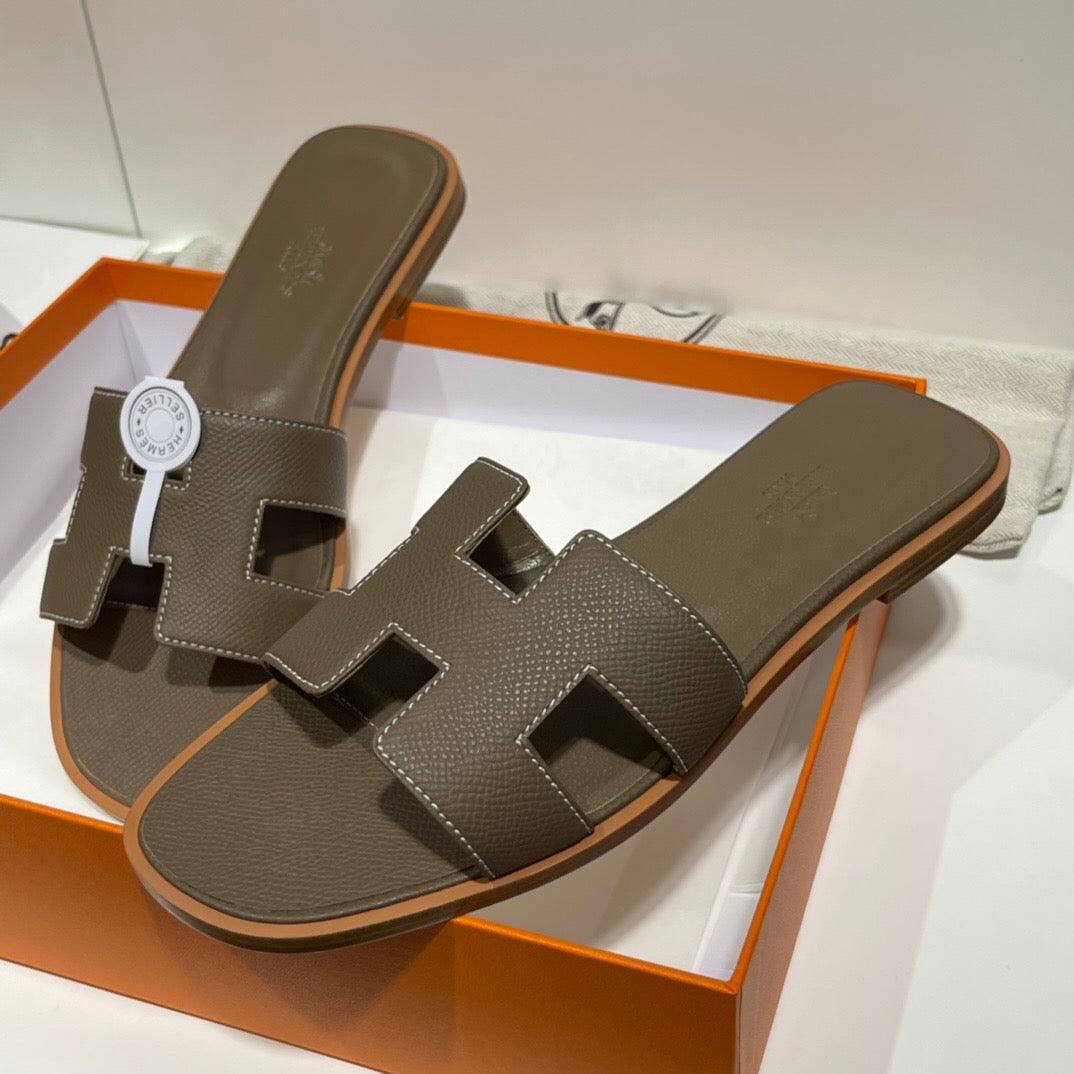 Hermès Oran Sandalet Etoupe Epsom Deri