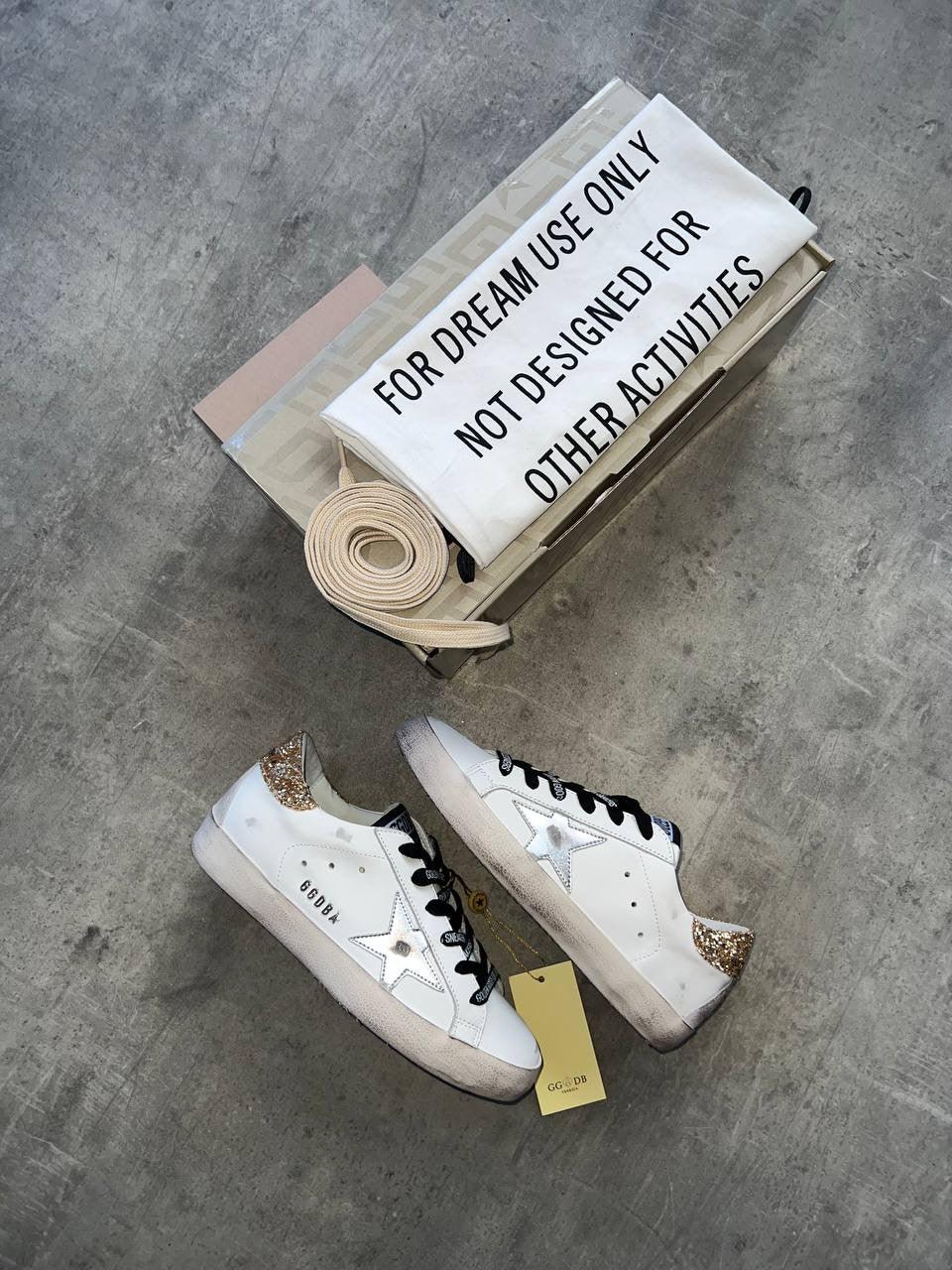 Golden Goose Sneaker - Glimmer of Luxury