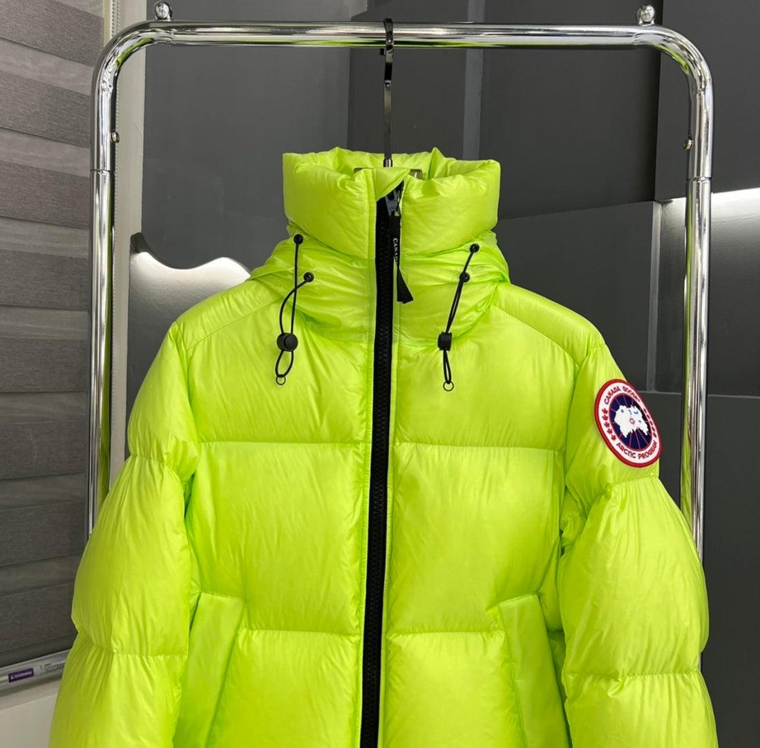 Canada Goose Şişme Mont - Glimmer of Luxury