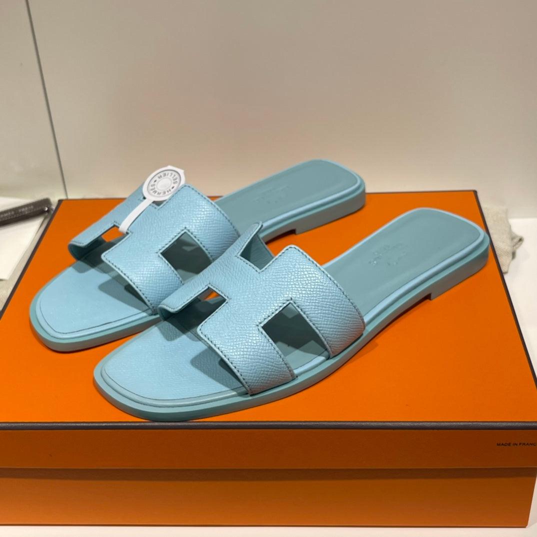 Hermès Oran Sandalet Dorset Mavisi - Glimmer of Luxury