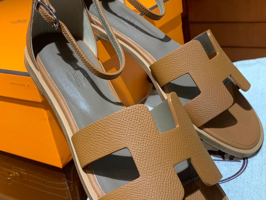 Hermes Santorini Sandalet Altın 2022 SS - Glimmer of Luxury