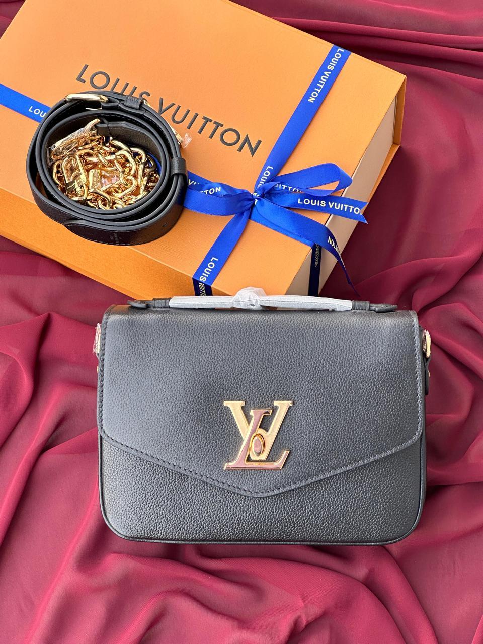 Louis Vuitton Oxford Lockme İhale Çanta - Glimmer of Luxury