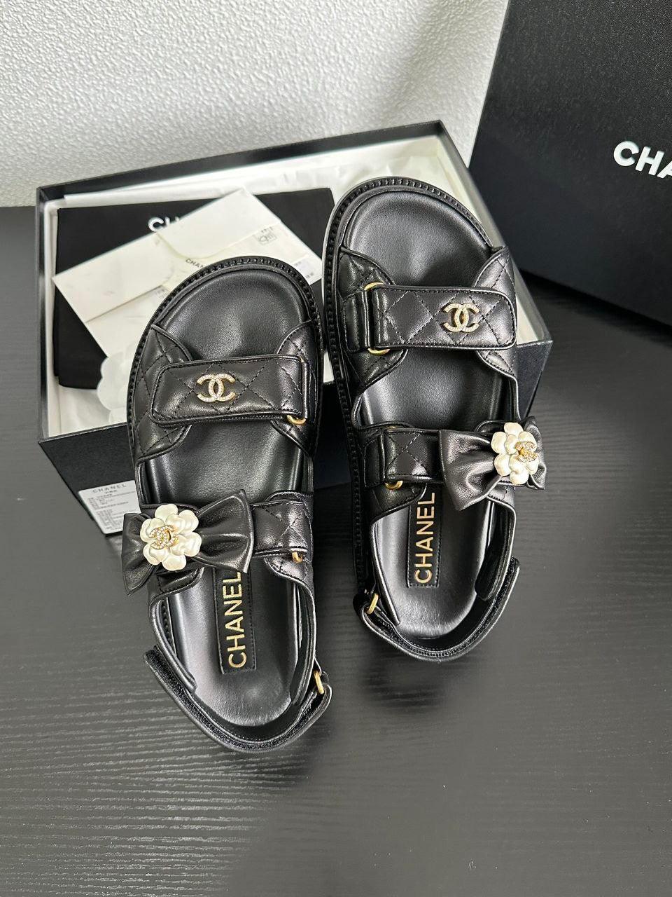 Chanel Günlük Stil Sokak Stili Sade Deri Parti Stili Sandalet - Glimmer of Luxury