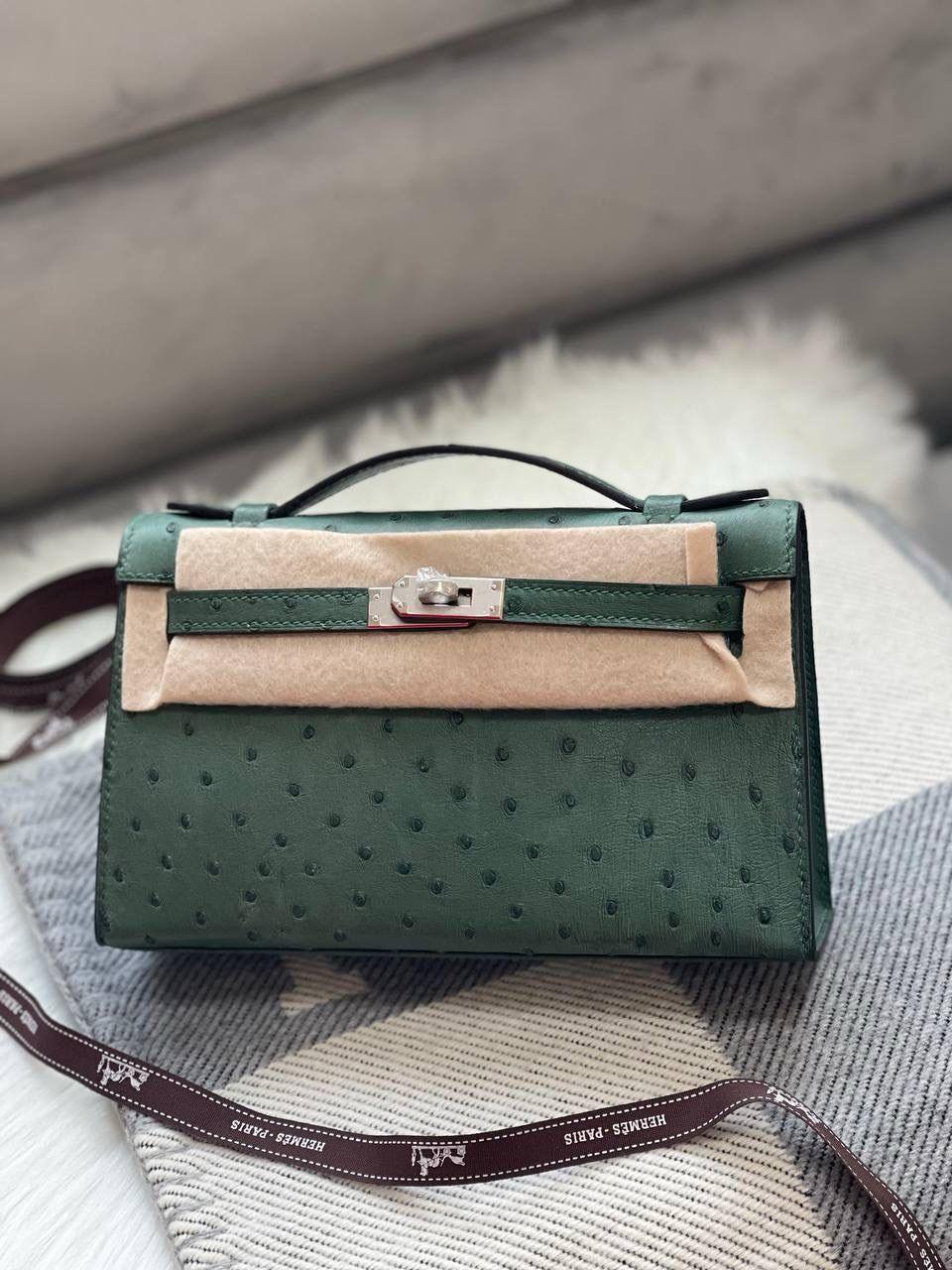 Hermes Kelly Poschette 19 Devekuşu Derisi Çanta - Glimmer of Luxury