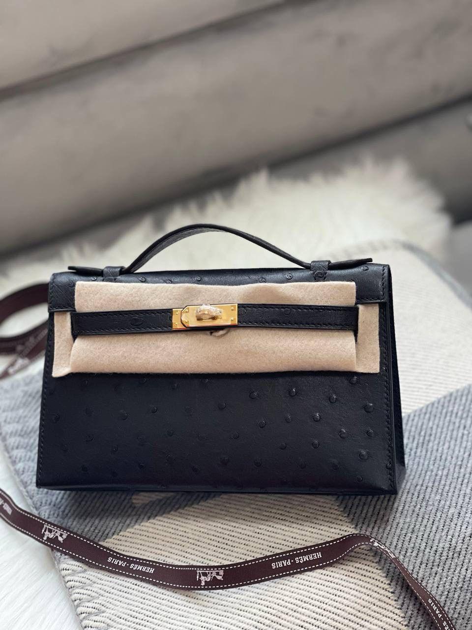 Hermes Kelly Poschette 19 Devekuşu Derisi Çanta - Glimmer of Luxury