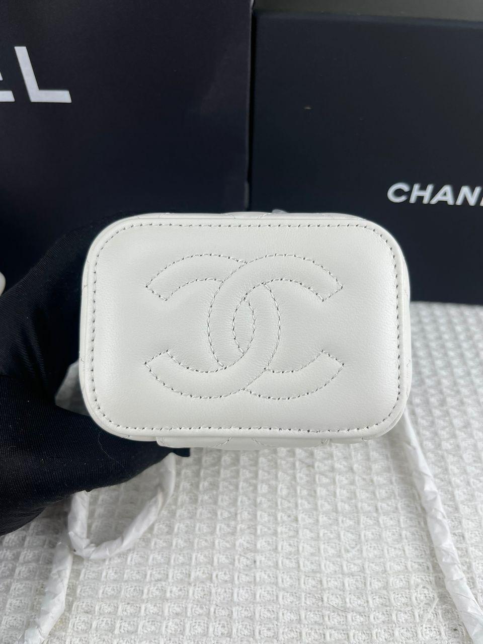 Chanel 23P Vanity Deri Çapraz Askılı Çanta