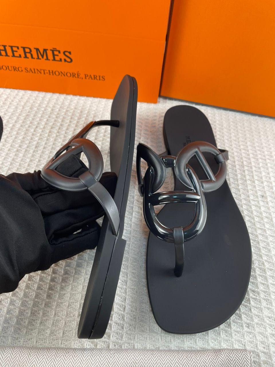 Hèrmes Egerie Sandals Black