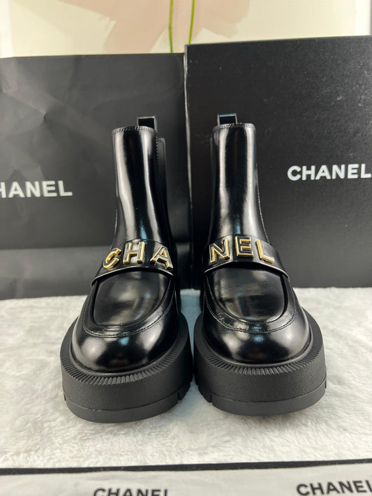 Chanel S24 Kısa Botlar