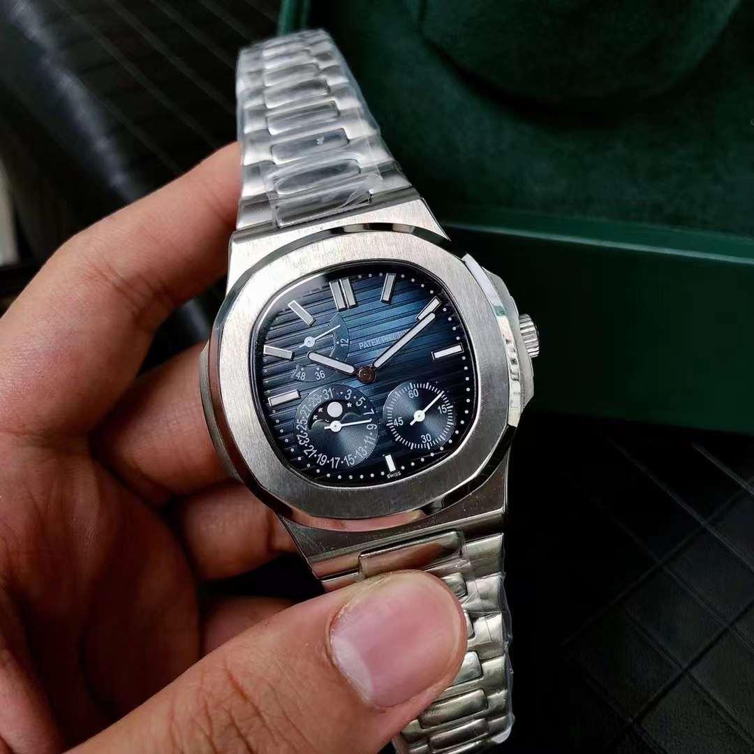 Patek Philippe Nautilus Saat