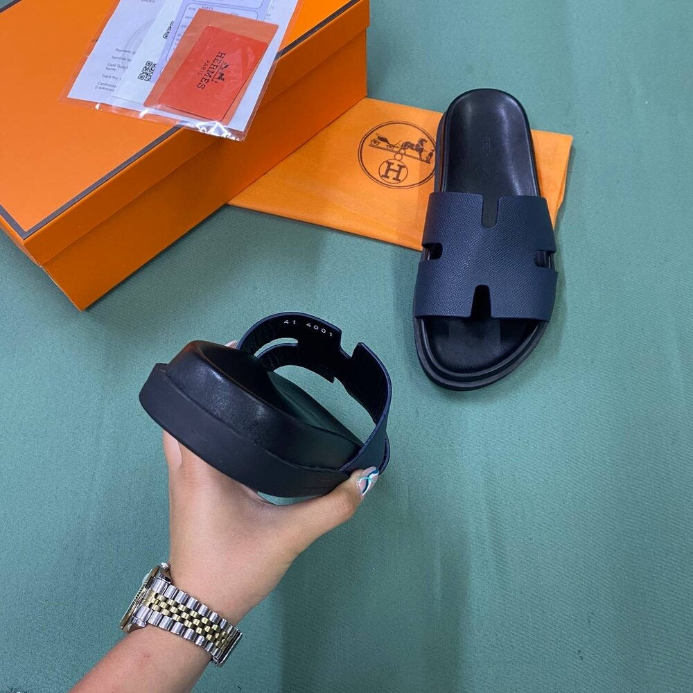 Hermes Izmir Sandal Navy Blue – Glimmer of Luxury