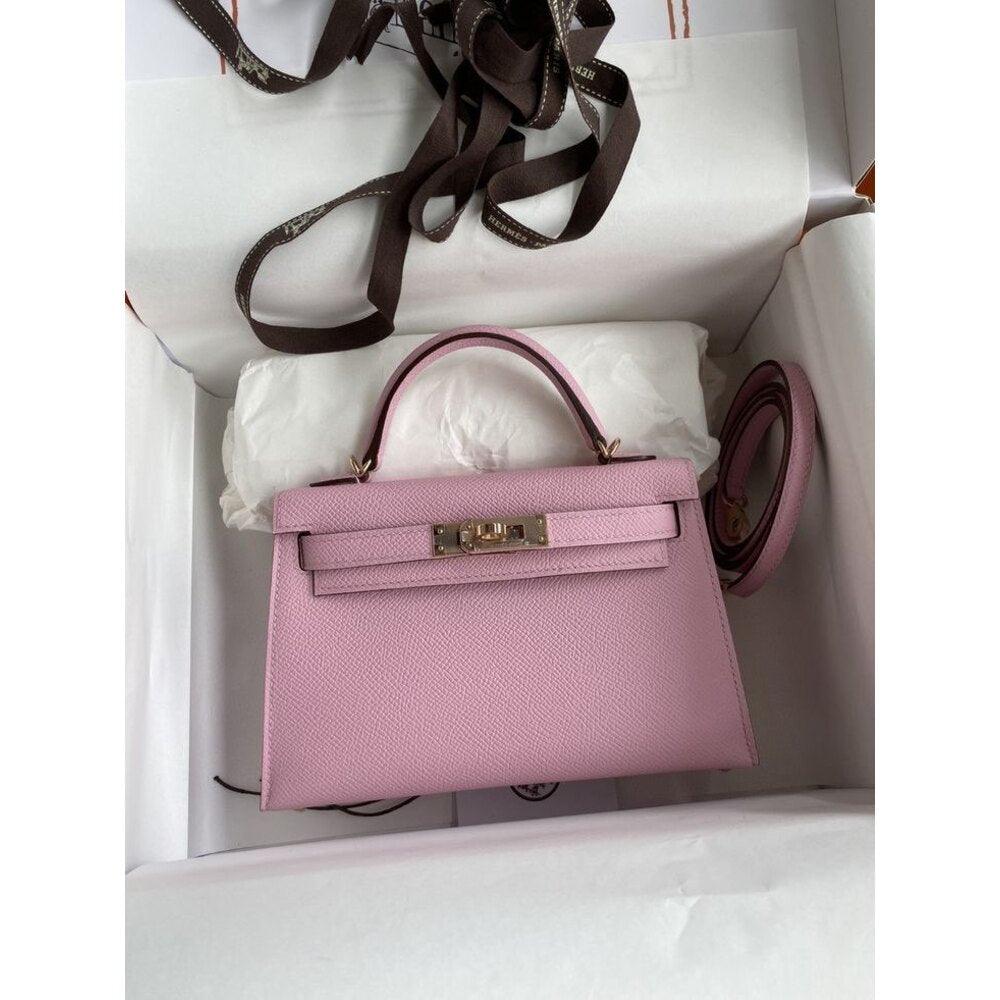 Hermès Kelly Light Pink 20’ - Glimmer of Luxury