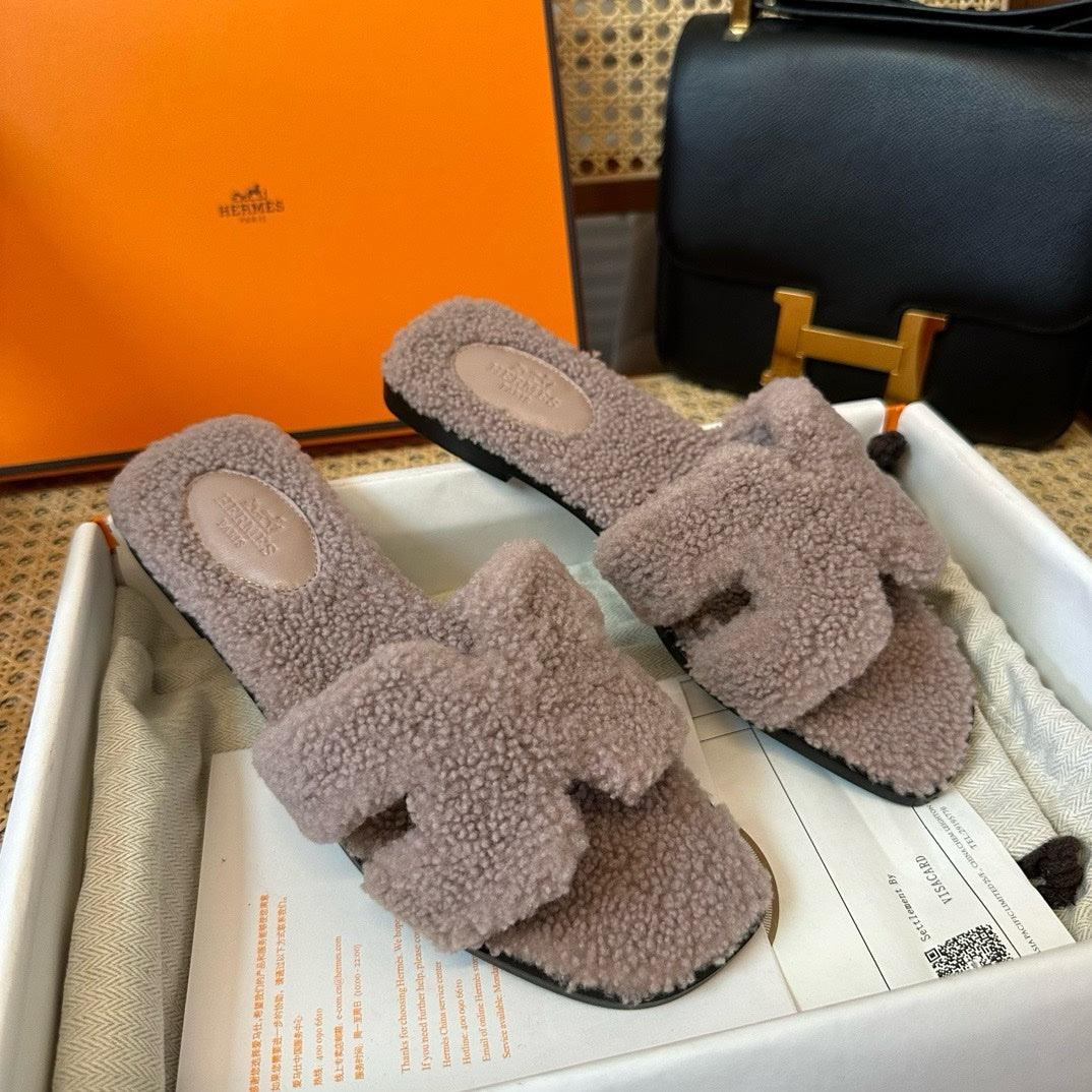 Hermès Oran Sandal Ağacı Kürk Sandalet