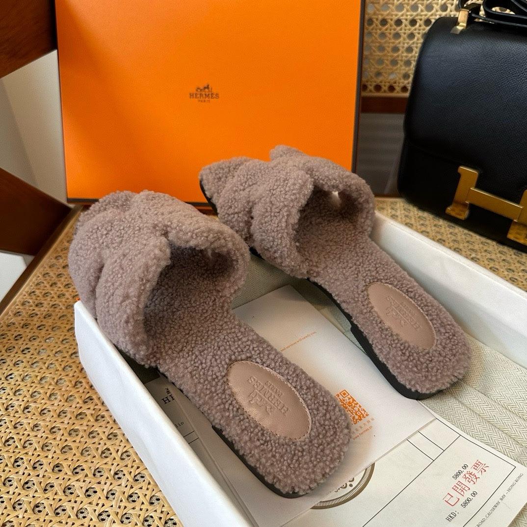 Hermès Oran Sandal Ağacı Kürk Sandalet