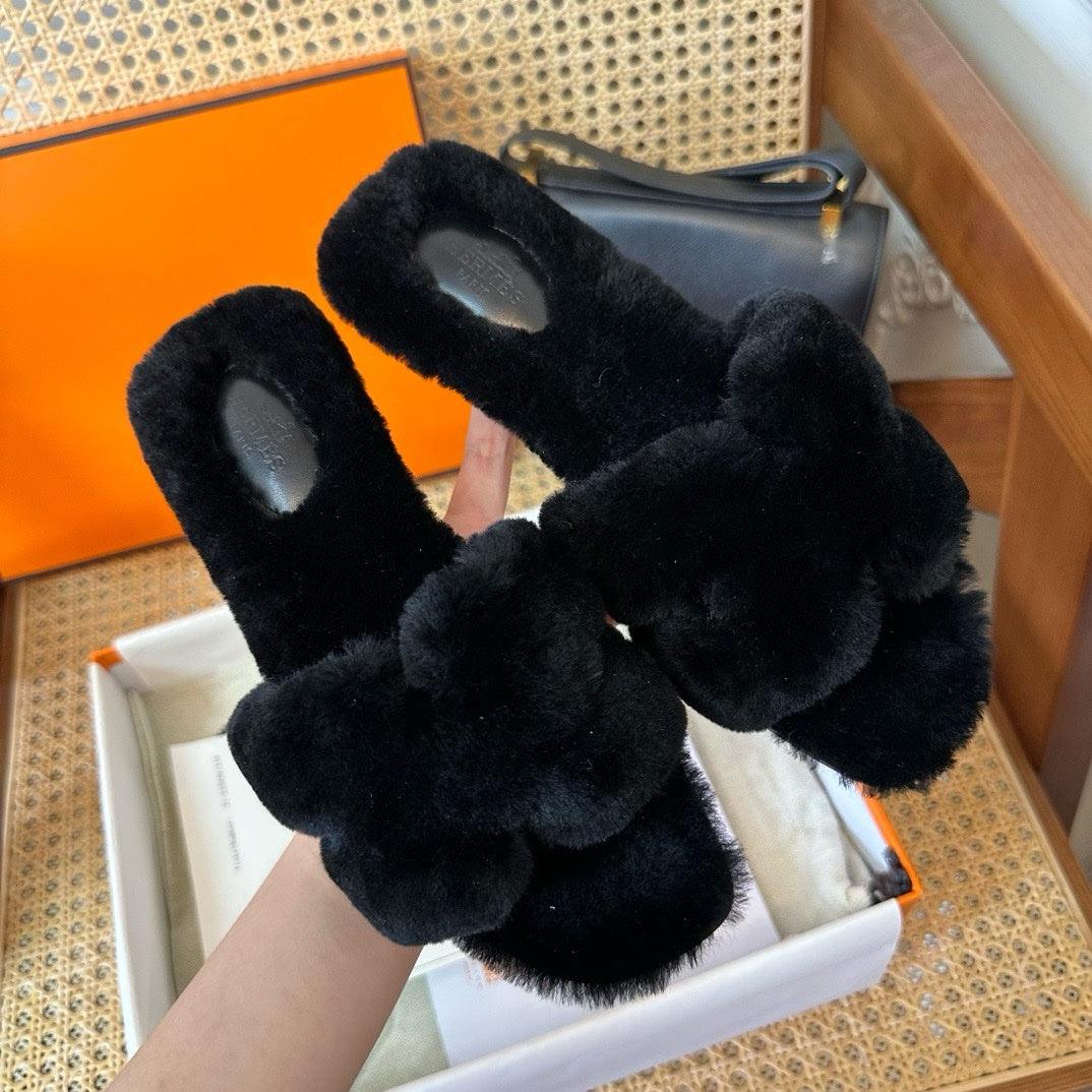 Hermès Oran Siyah Teddy Bear Sandalet