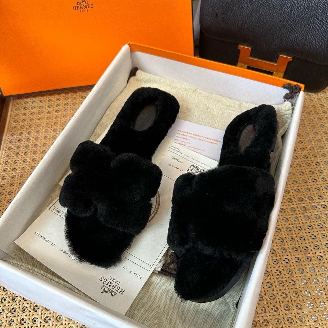 Hermès Oran Siyah Teddy Bear Sandalet