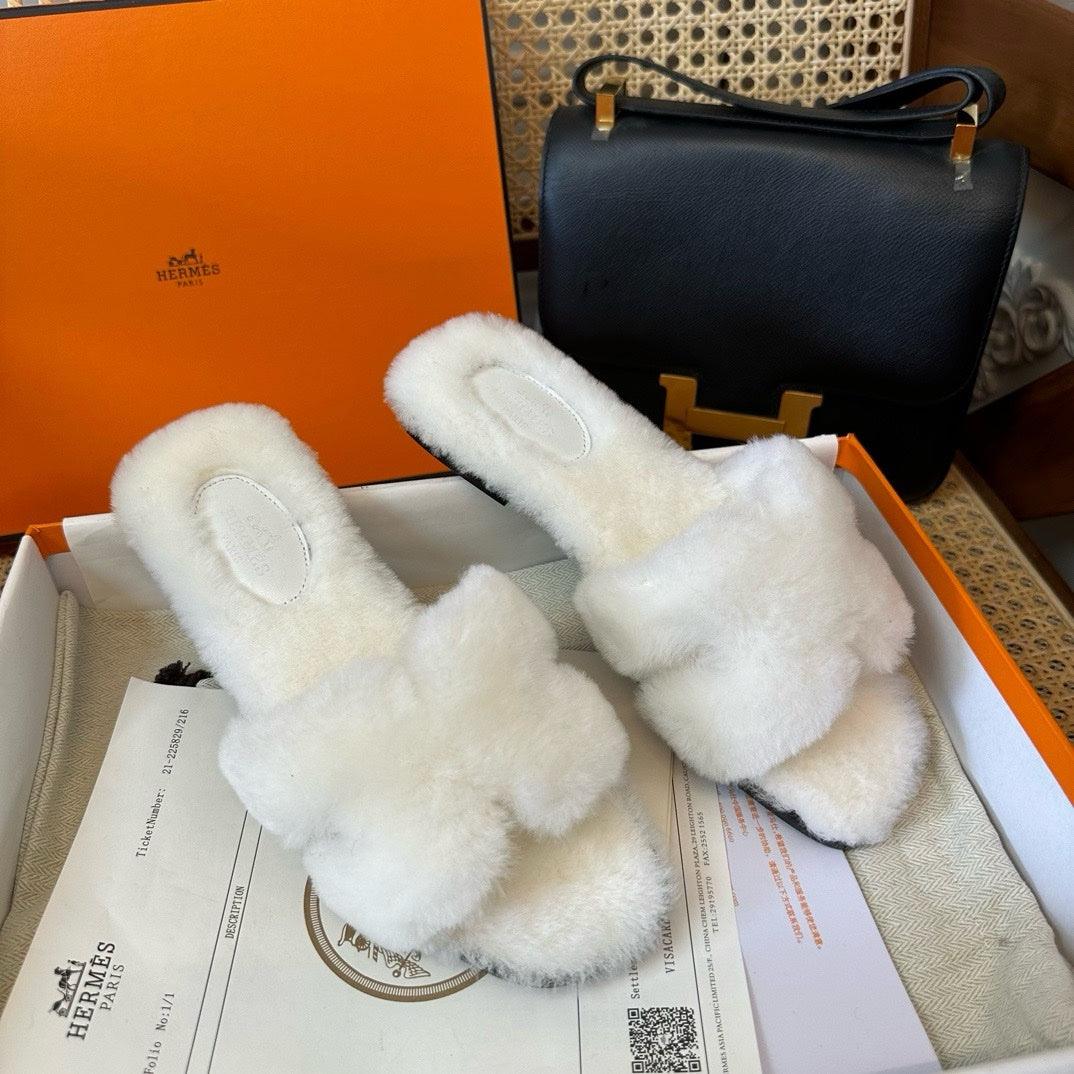 Hermès Oran Beyaz Teddy Bear Sandalet