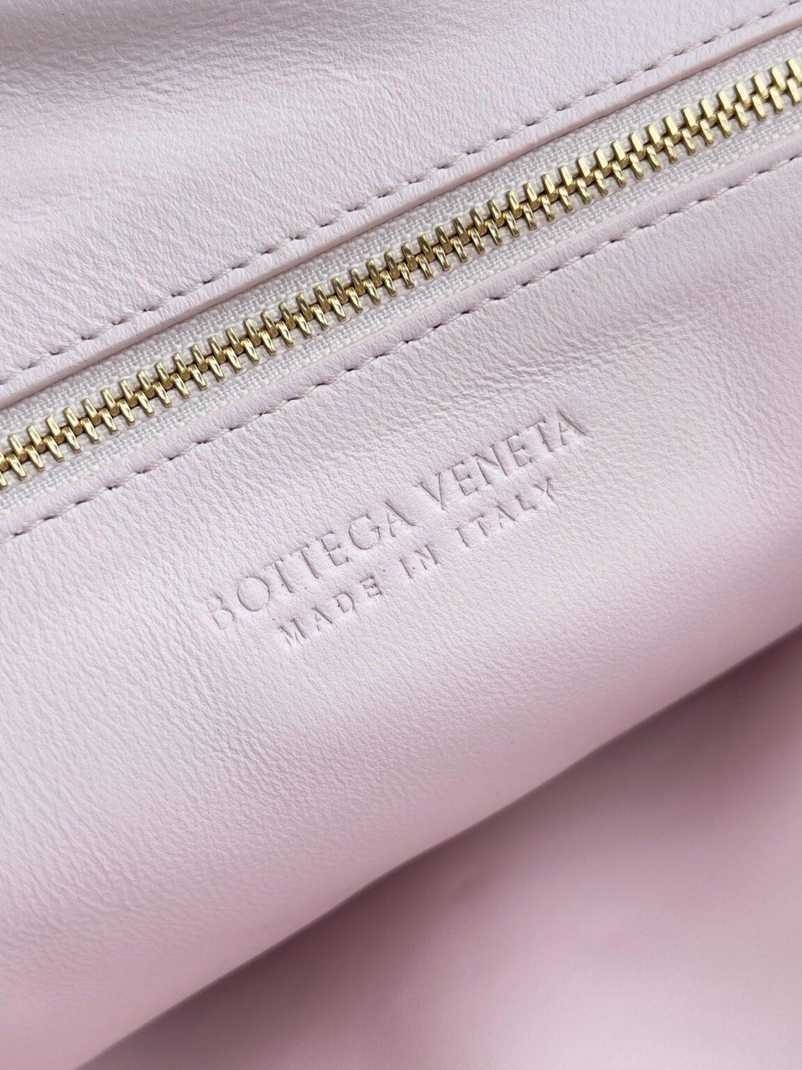 Bottega Veneta Büyük Jodie Çanta