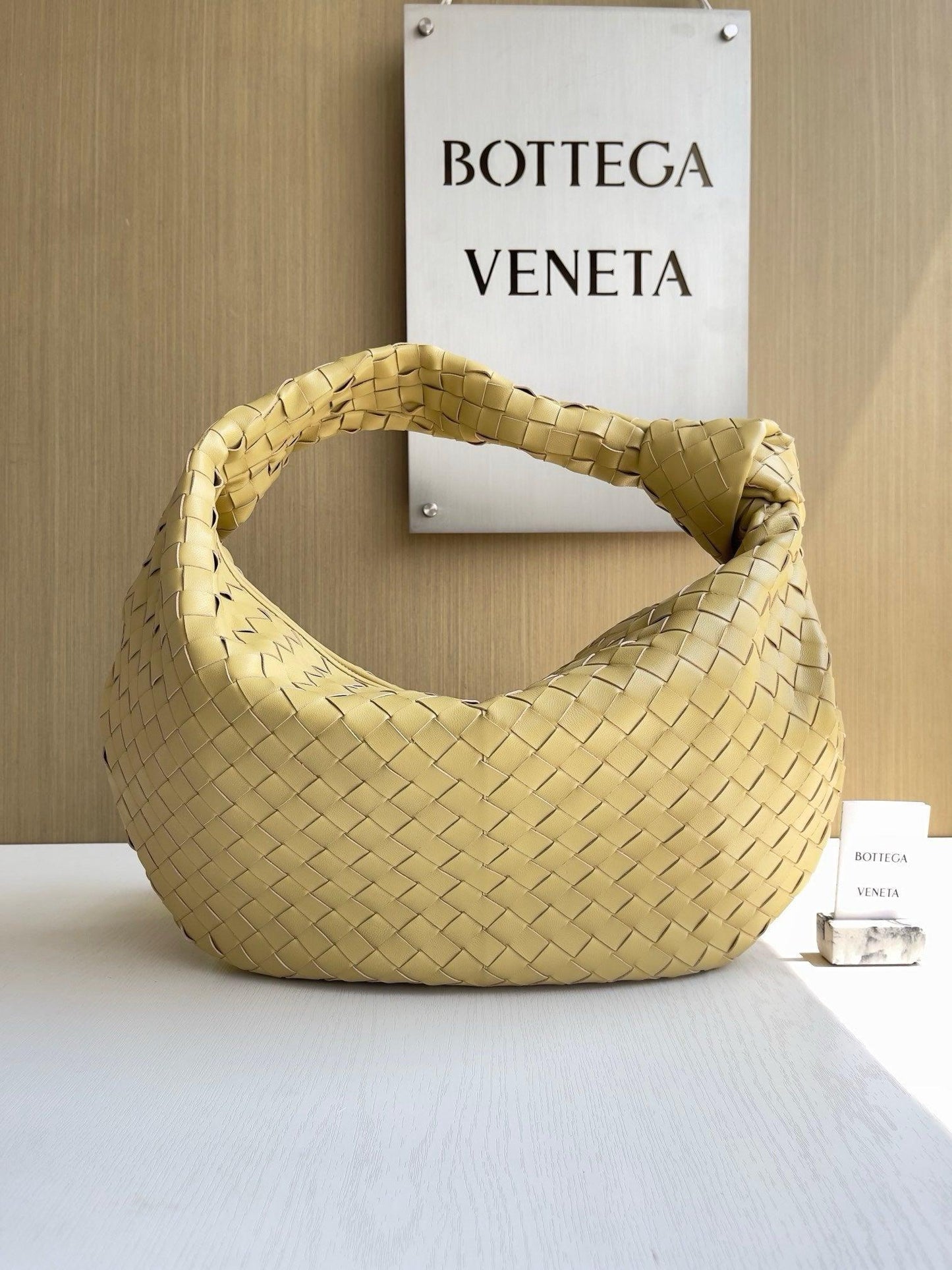 Bottega Veneta Büyük Jodie Çanta