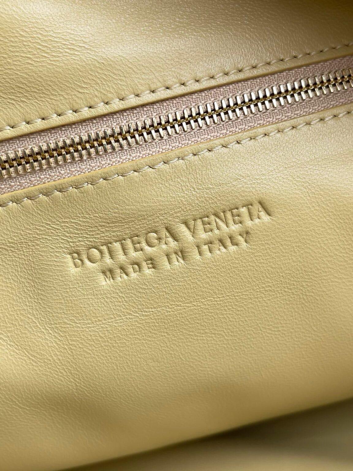 Bottega Veneta Büyük Jodie Çanta