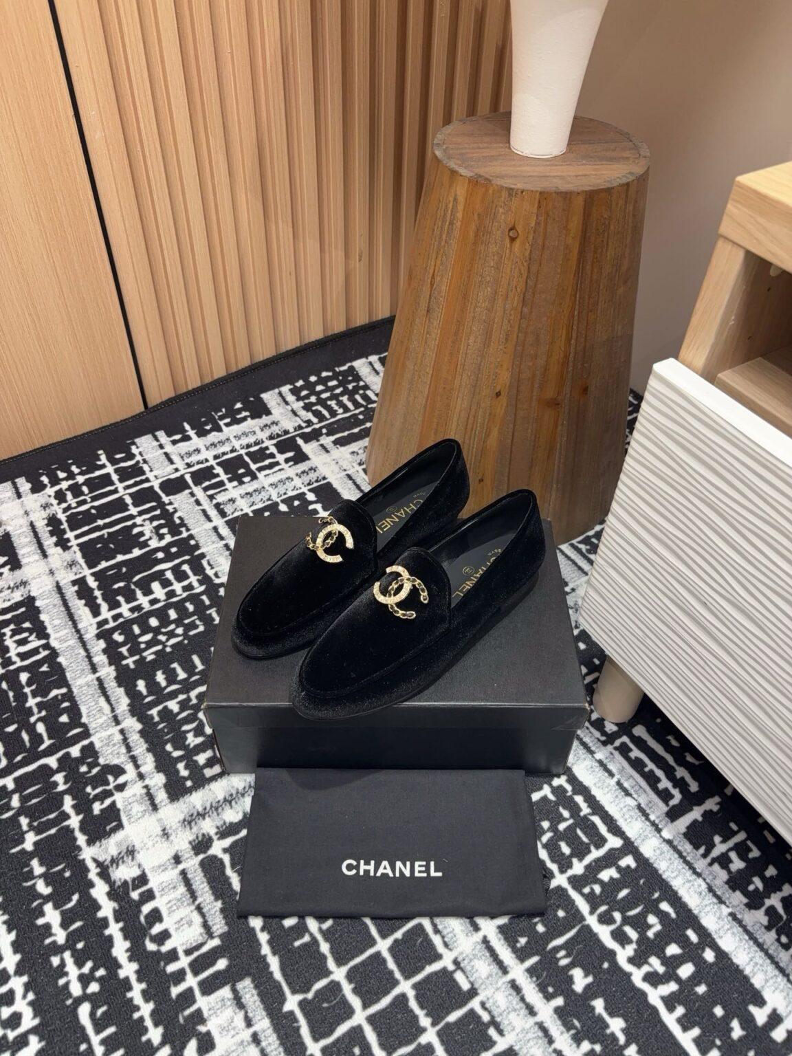 Chanel S24 Süet Mokasen Ayakkabı