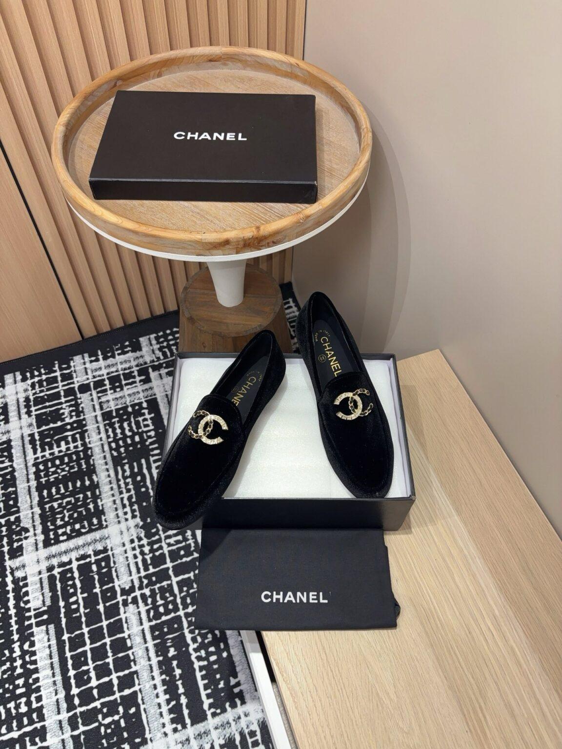 Chanel S24 Süet Mokasen Ayakkabı