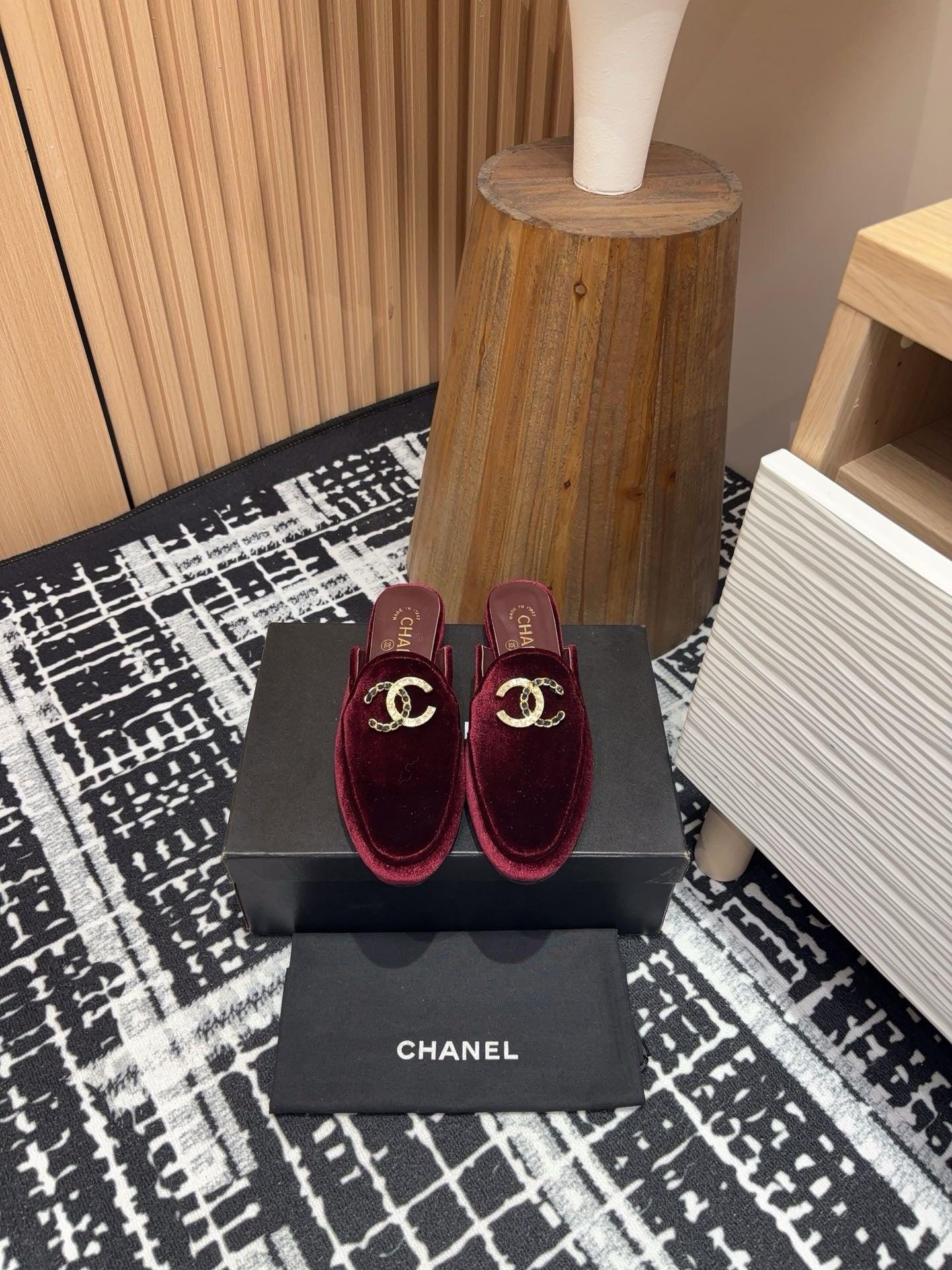 Chanel 25C Çift C Loafer