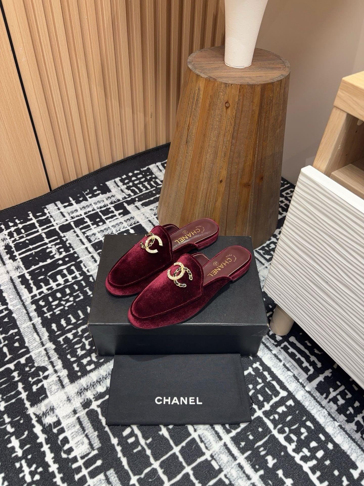 Chanel 25C Çift C Loafer