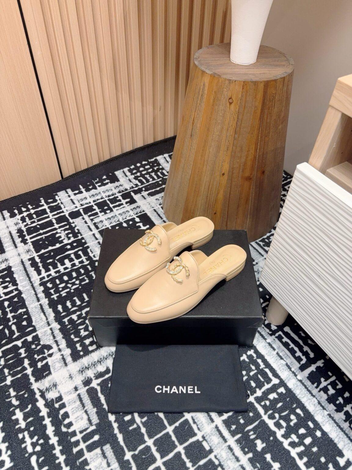 Chanel 25C Çift C Loafer