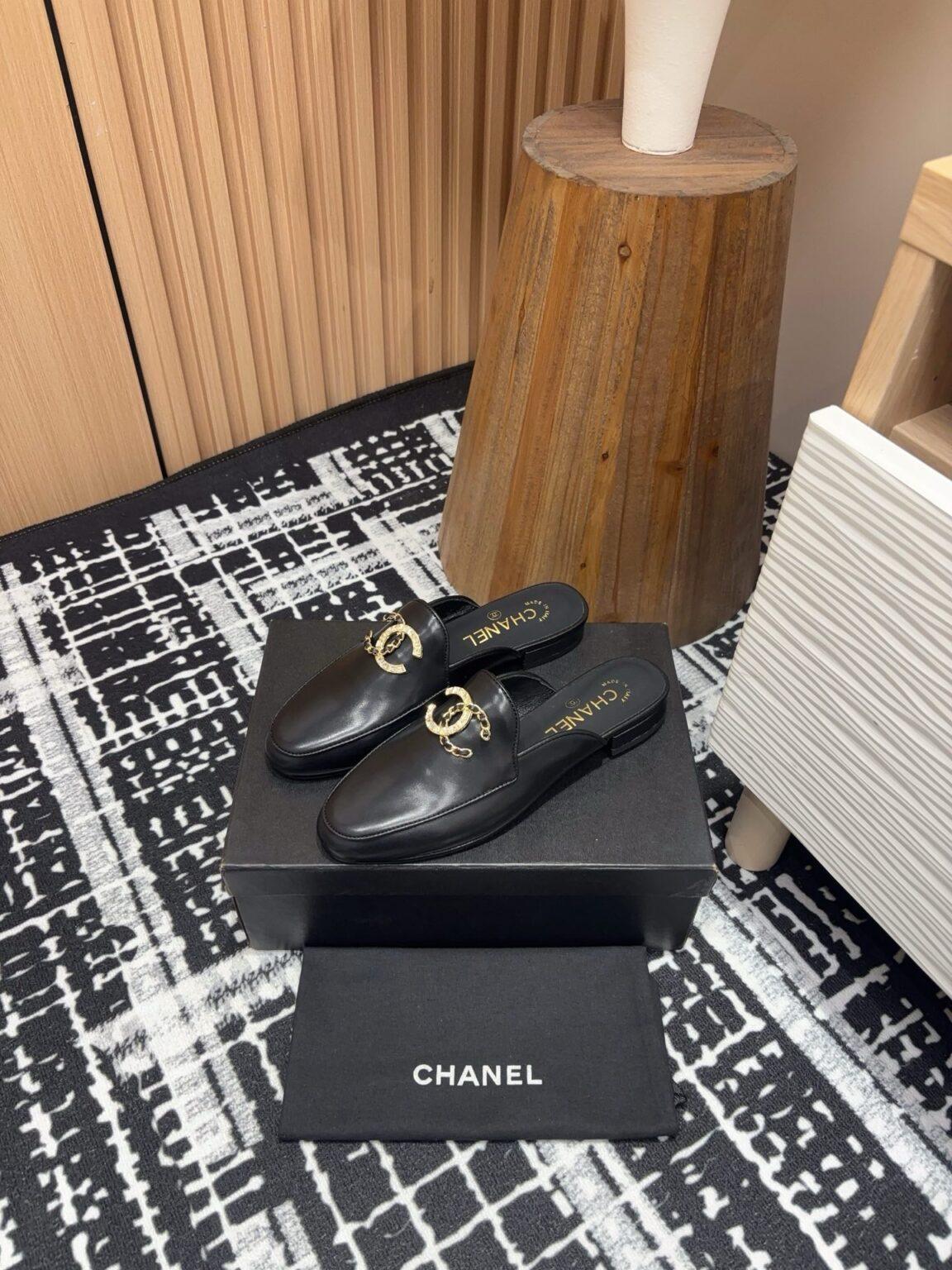 Chanel 25C Çift C Loafer