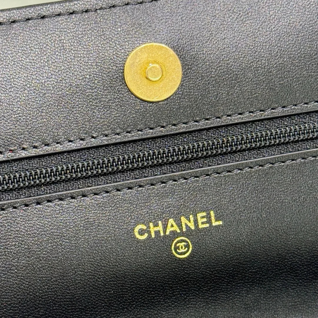 Chanel 19 Zincirli Cüzdan