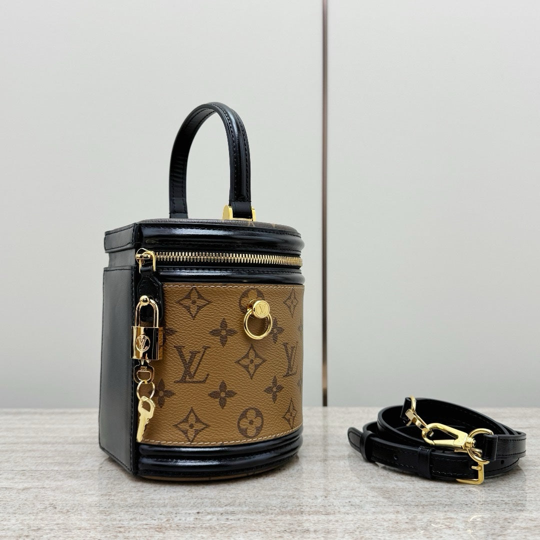 LV Cannes Monogram Ters Tuval