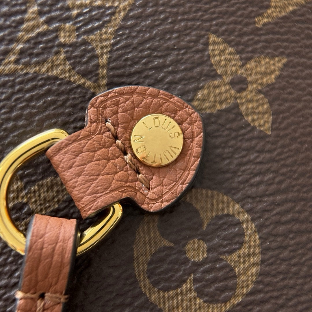 Louis Vuitton M12061 Neverfull İçten Dışa MM Tan