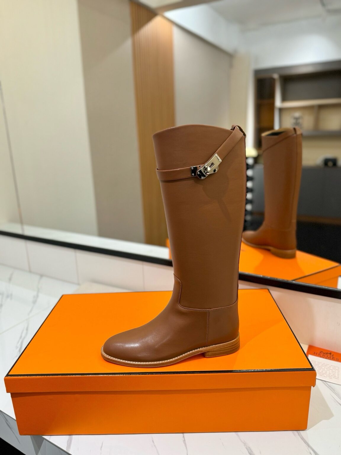 Hermès Zıplayan Botlar