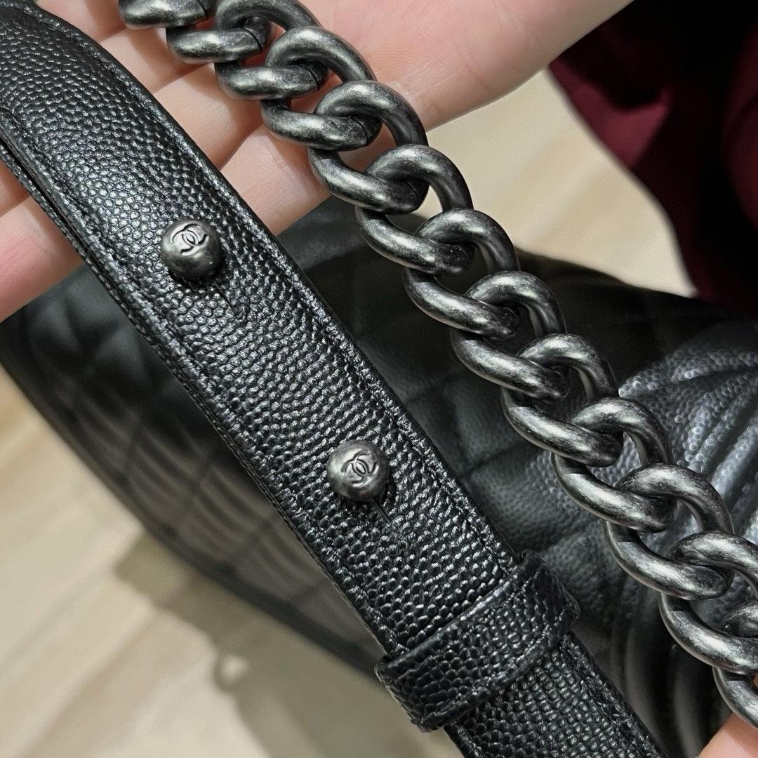 Chanel Leboy Havyar Deri Çanta 25cm